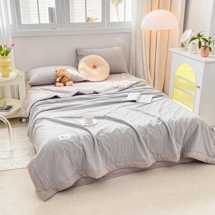 91家纺网 家纺一手货源 找家纺 鸣升家纺 2026新款A类全棉提花皱皱纱夏被100%棉花被空调被 气质灰