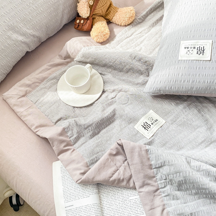 91家纺网 家纺一手货源 找家纺 鸣升家纺 2026新款A类全棉提花皱皱纱夏被100%棉花被空调被 气质灰