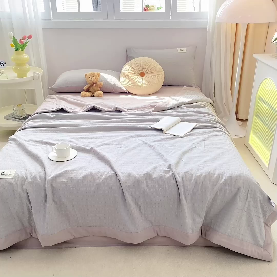 91家纺网 家纺一手货源 找家纺 鸣升家纺 2026新款A类全棉提花皱皱纱夏被100%棉花被空调被 气质灰