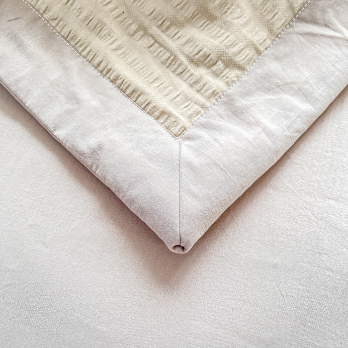 91家纺网 家纺一手货源 找家纺 鸣升家纺 2026新款A类全棉提花皱皱纱夏被100%棉花被空调被 香槟色