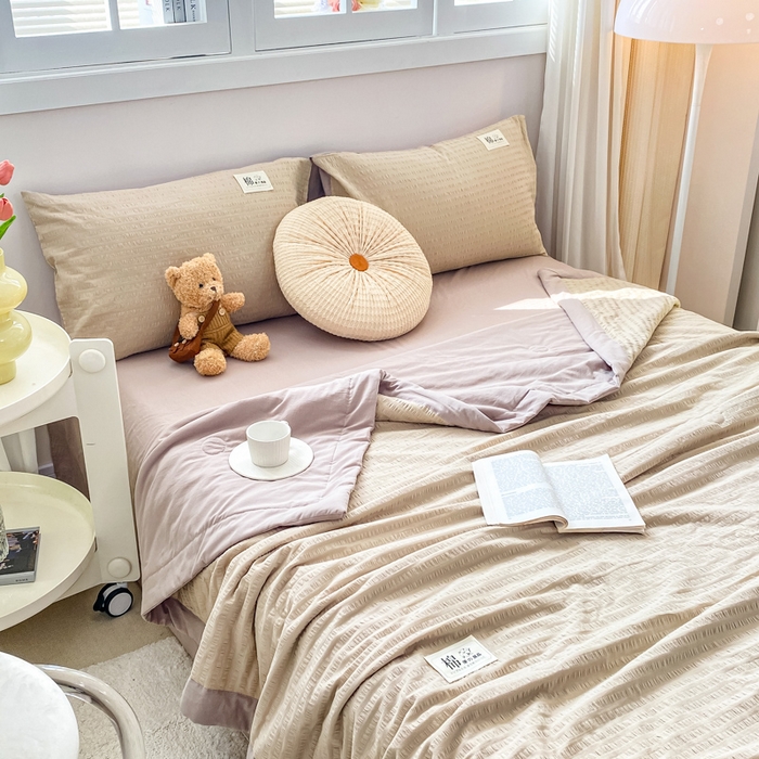 91家纺网 家纺一手货源 找家纺 鸣升家纺 2026新款A类全棉提花皱皱纱夏被100%棉花被空调被 香槟色