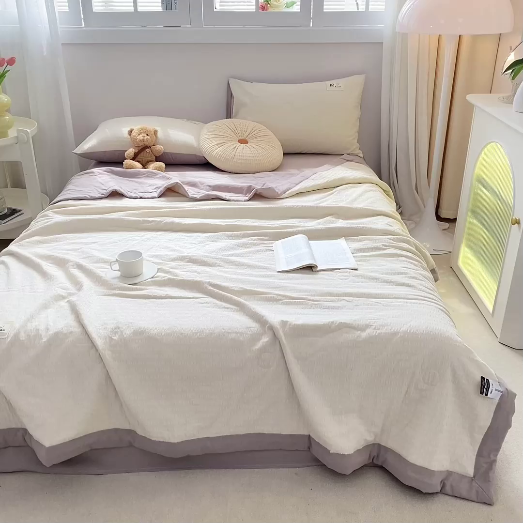 91家纺网 家纺一手货源 找家纺 鸣升家纺 2026新款A类全棉提花皱皱纱夏被100%棉花被空调被 珍珠白