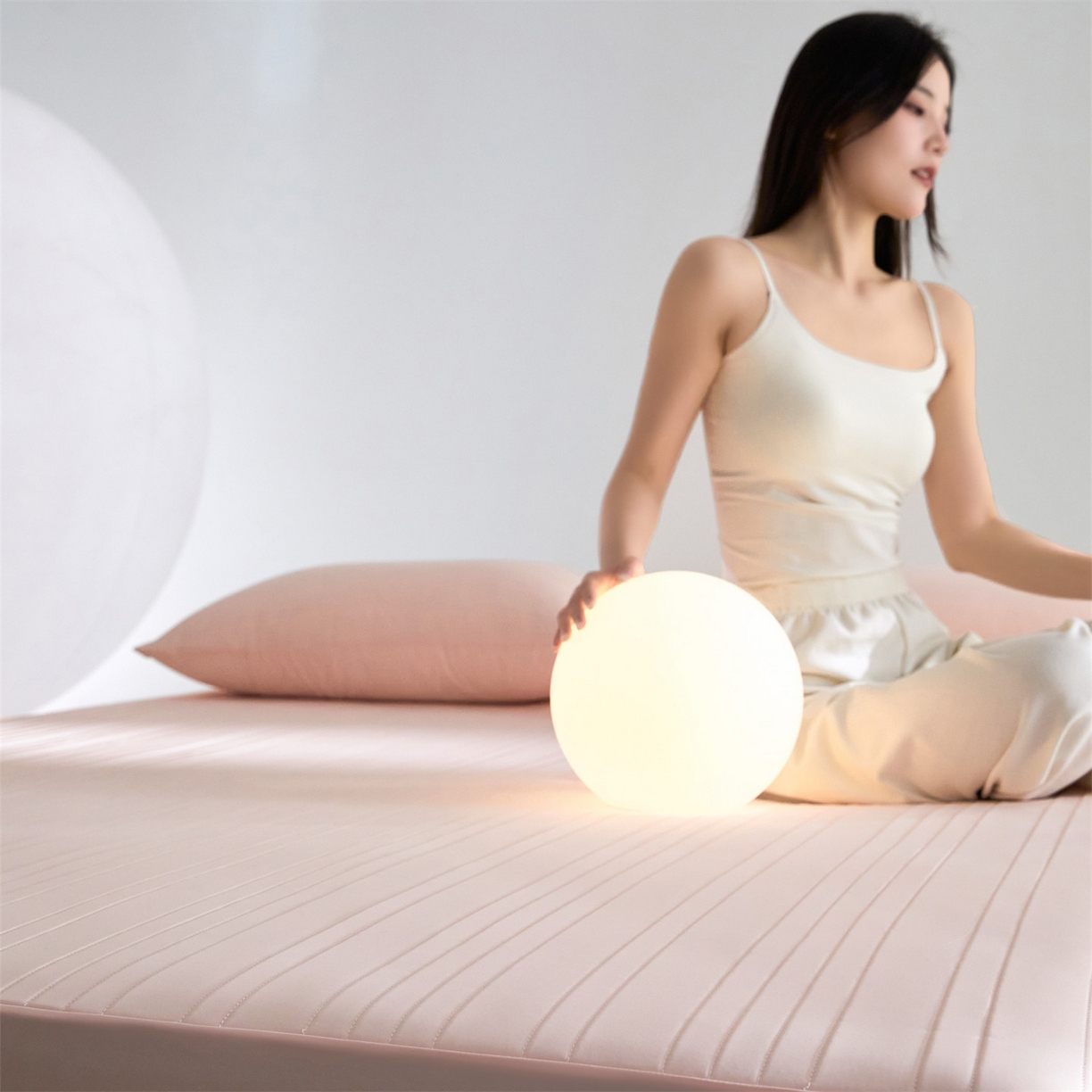 91家纺网 家纺一手货源 找家纺 头等舱 2026新款锦氨A类深睡无胶透气自然凉感床笠软凉席 软凉席-淡粉玉