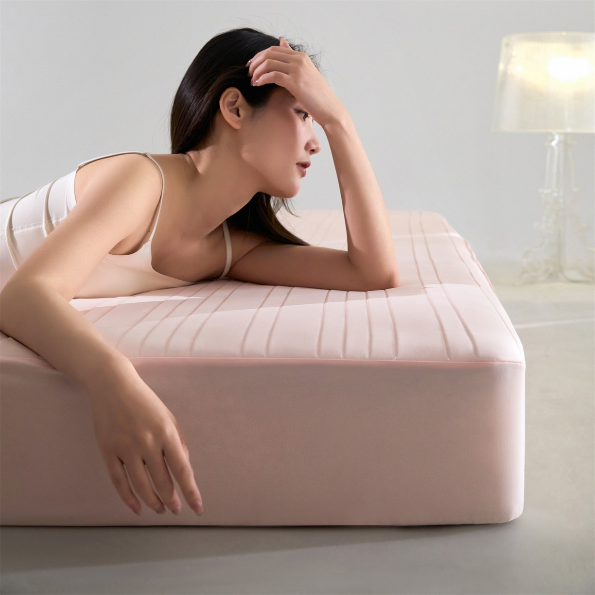 91家纺网 家纺一手货源 找家纺 头等舱 2026新款锦氨A类深睡无胶透气自然凉感床笠软凉席 软凉席-淡粉玉