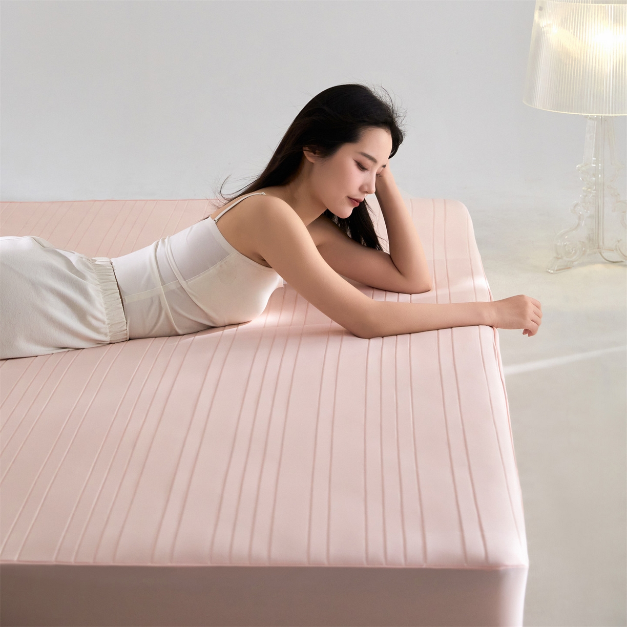 91家纺网 家纺一手货源 找家纺 头等舱 2026新款锦氨A类深睡无胶透气自然凉感床笠软凉席 软凉席-淡粉玉