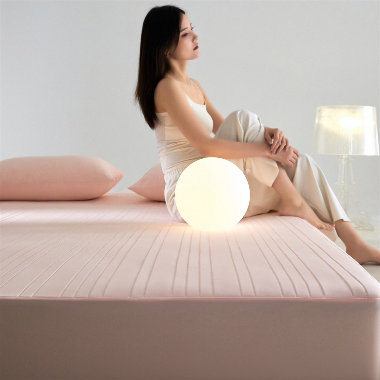 91家纺网 家纺一手货源 找家纺 头等舱 2026新款锦氨A类深睡无胶透气自然凉感床笠软凉席 软凉席-淡粉玉