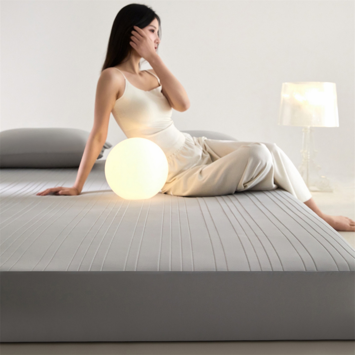 91家纺网 家纺一手货源 找家纺 头等舱 2026新款锦氨A类深睡无胶透气自然凉感床笠软凉席 软凉席-浅灰