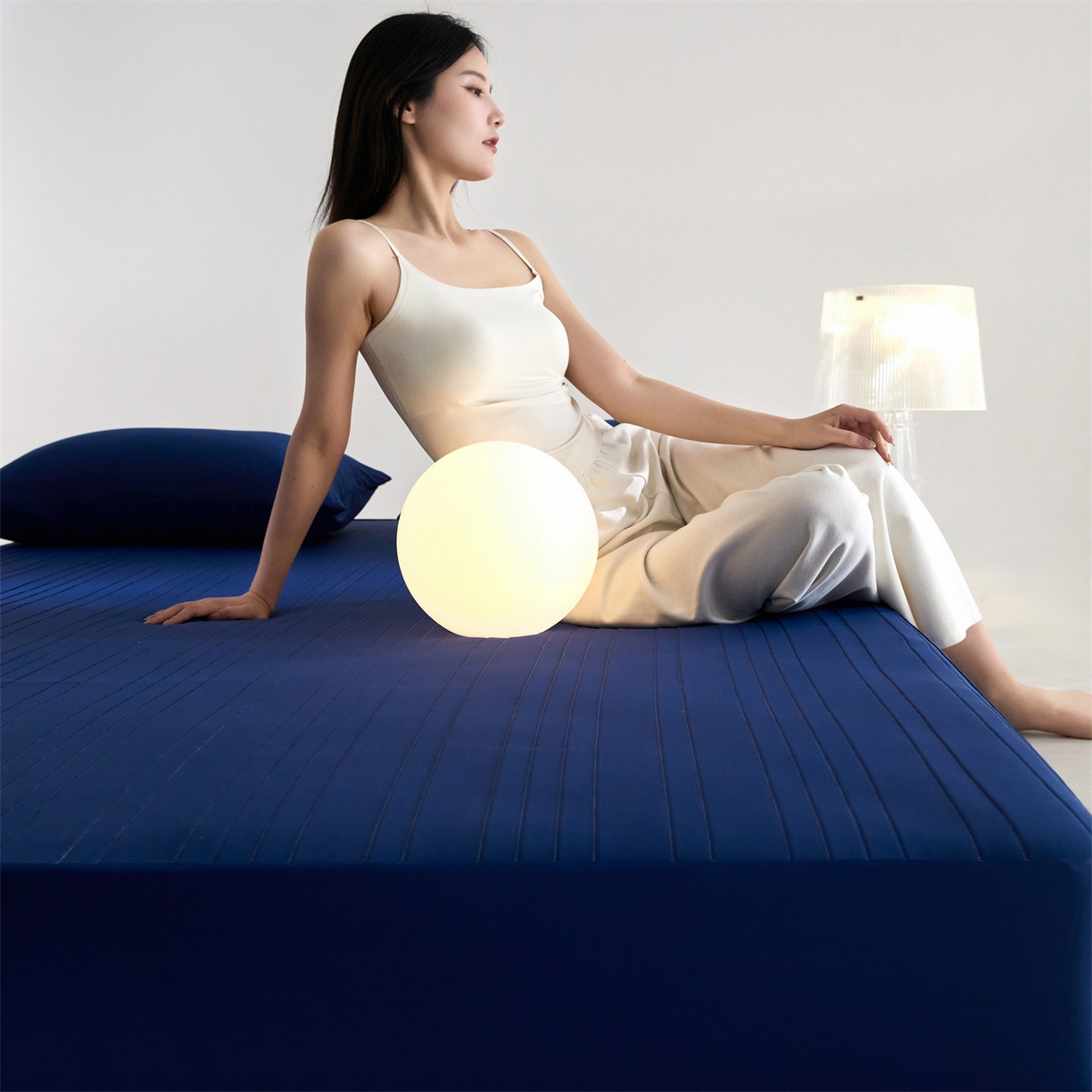 91家纺网 家纺一手货源 找家纺 头等舱 2026新款锦氨A类深睡无胶透气自然凉感床笠软凉席 软凉席-深空蓝