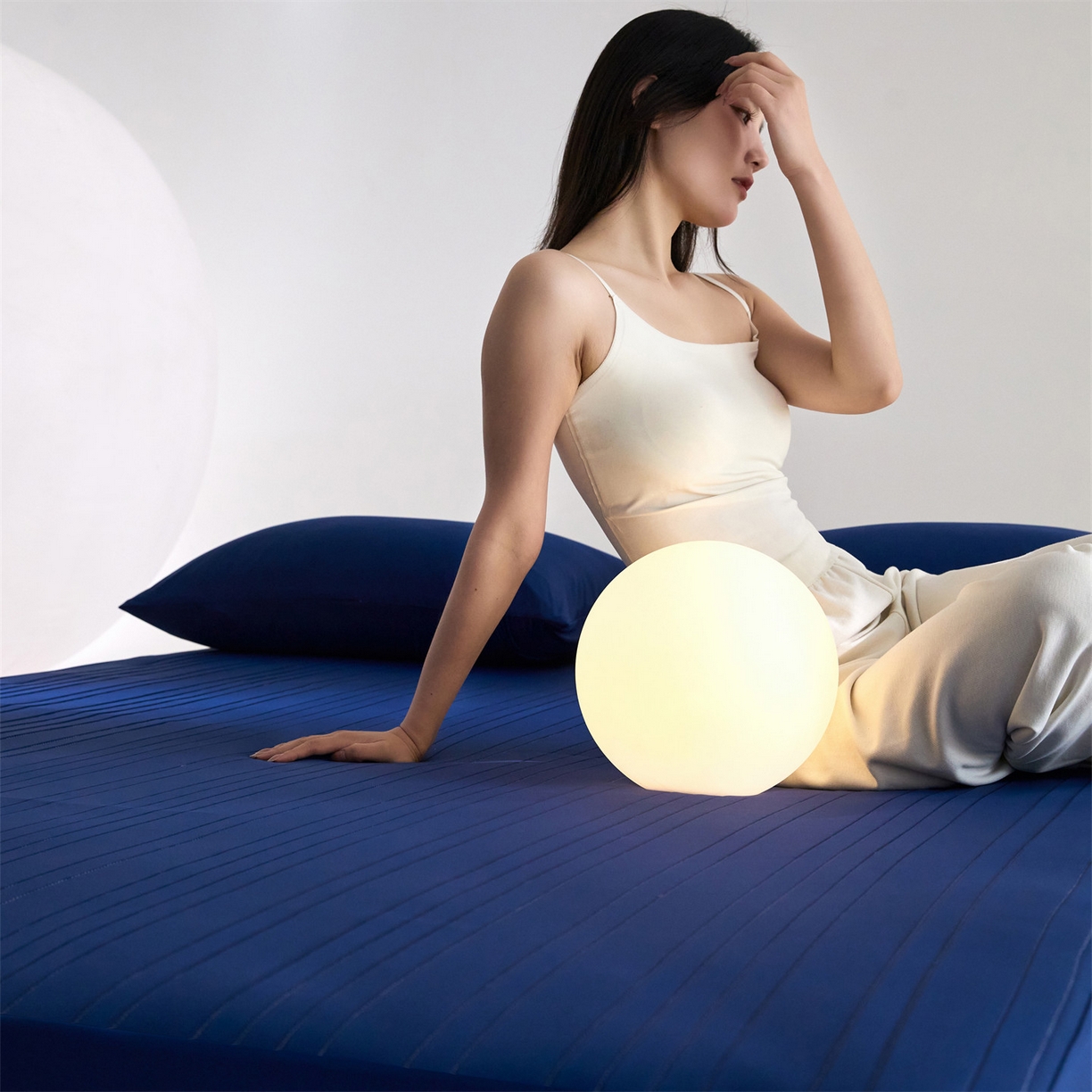 91家纺网 家纺一手货源 找家纺 头等舱 2026新款锦氨A类深睡无胶透气自然凉感床笠软凉席 软凉席-深空蓝