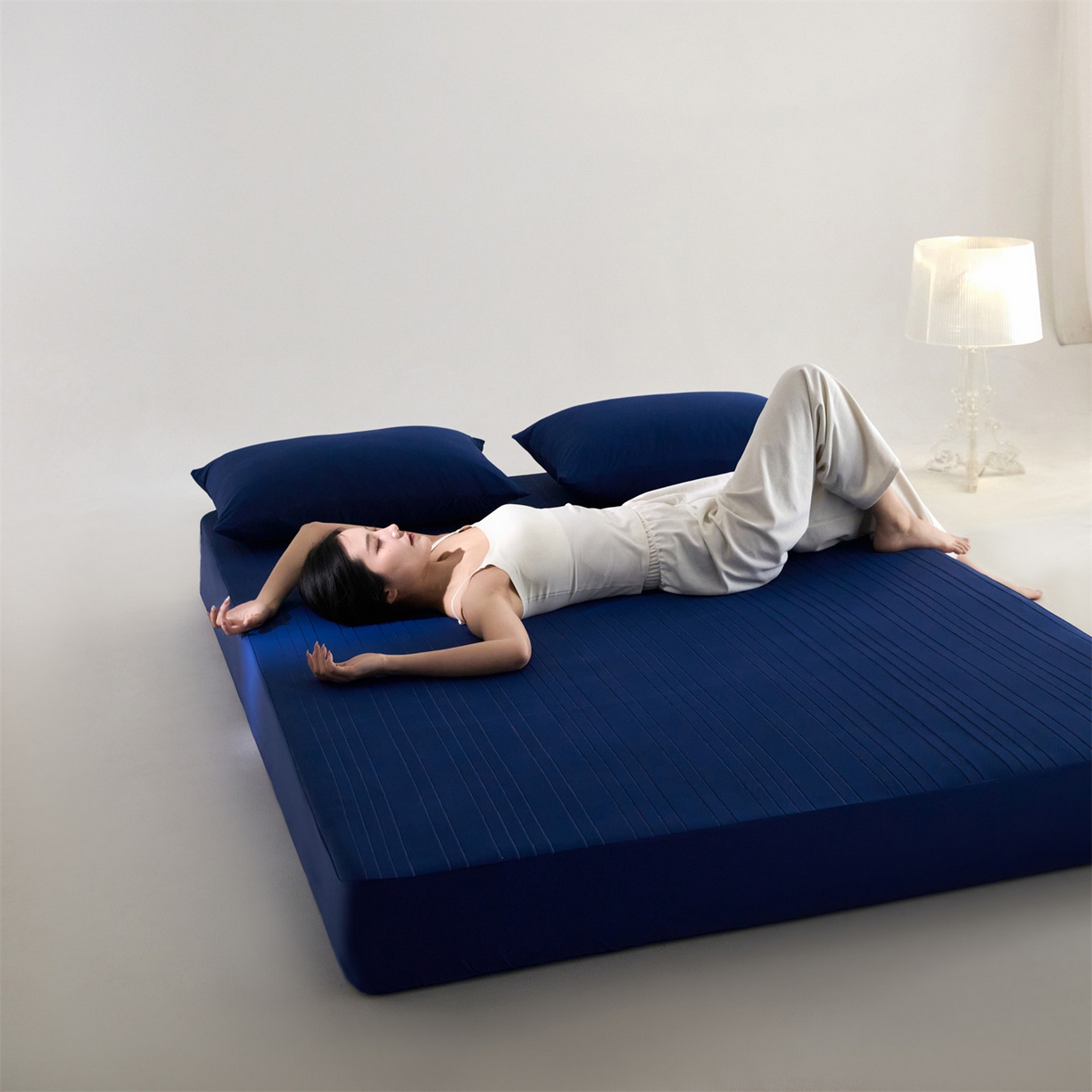 91家纺网 家纺一手货源 找家纺 头等舱 2026新款锦氨A类深睡无胶透气自然凉感床笠软凉席 软凉席-深空蓝