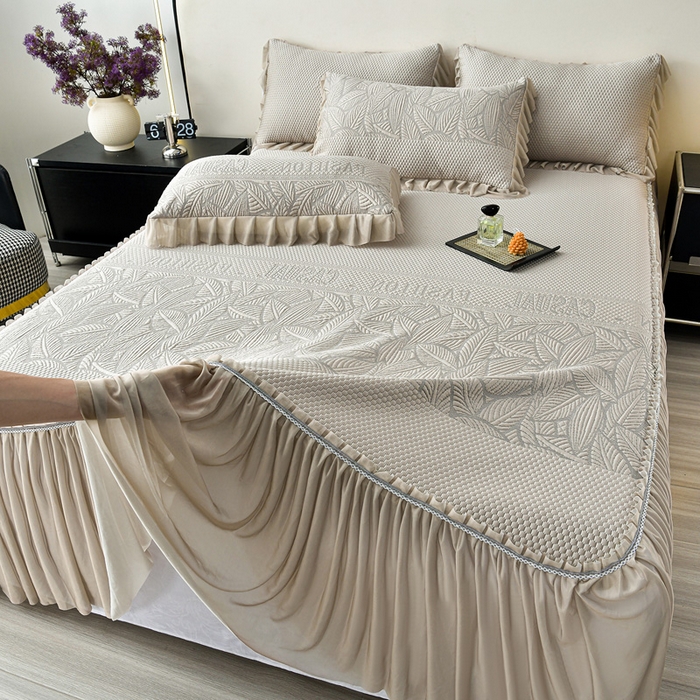 91家纺网 家纺一手货源 找家纺 星窝家纺 2026新款冰豆豆床裙款凉席 林间棕影