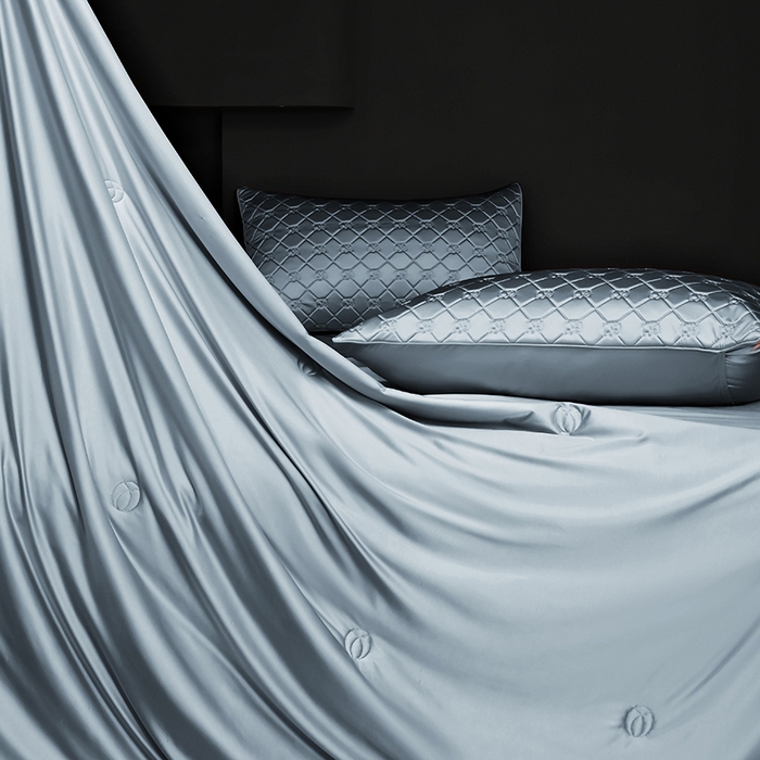 91家纺网 家纺一手货源 找家纺 阿那亚 2026新款冰萃凉感硅胶凉席三件套夏被四件套 冰月蓝