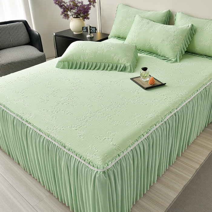 91家纺网 家纺一手货源 找家纺 星窝家纺 2026新款冰豆豆床裙款凉席 青岚梅影