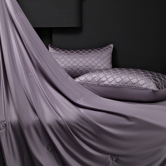 91家纺网 家纺一手货源 找家纺 阿那亚 2026新款冰萃凉感硅胶凉席三件套夏被四件套 凝夜紫