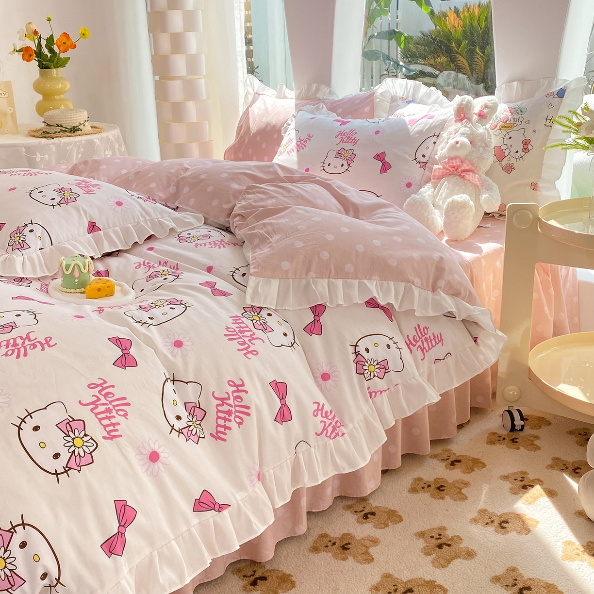 91家纺网 家纺一手货源 找家纺 玉元坊 2026新款三丽鸥正版授权凯蒂KT猫儿童卡通全棉纯棉床单床笠床裙花边被套三四件套 雏菊kt 花边款