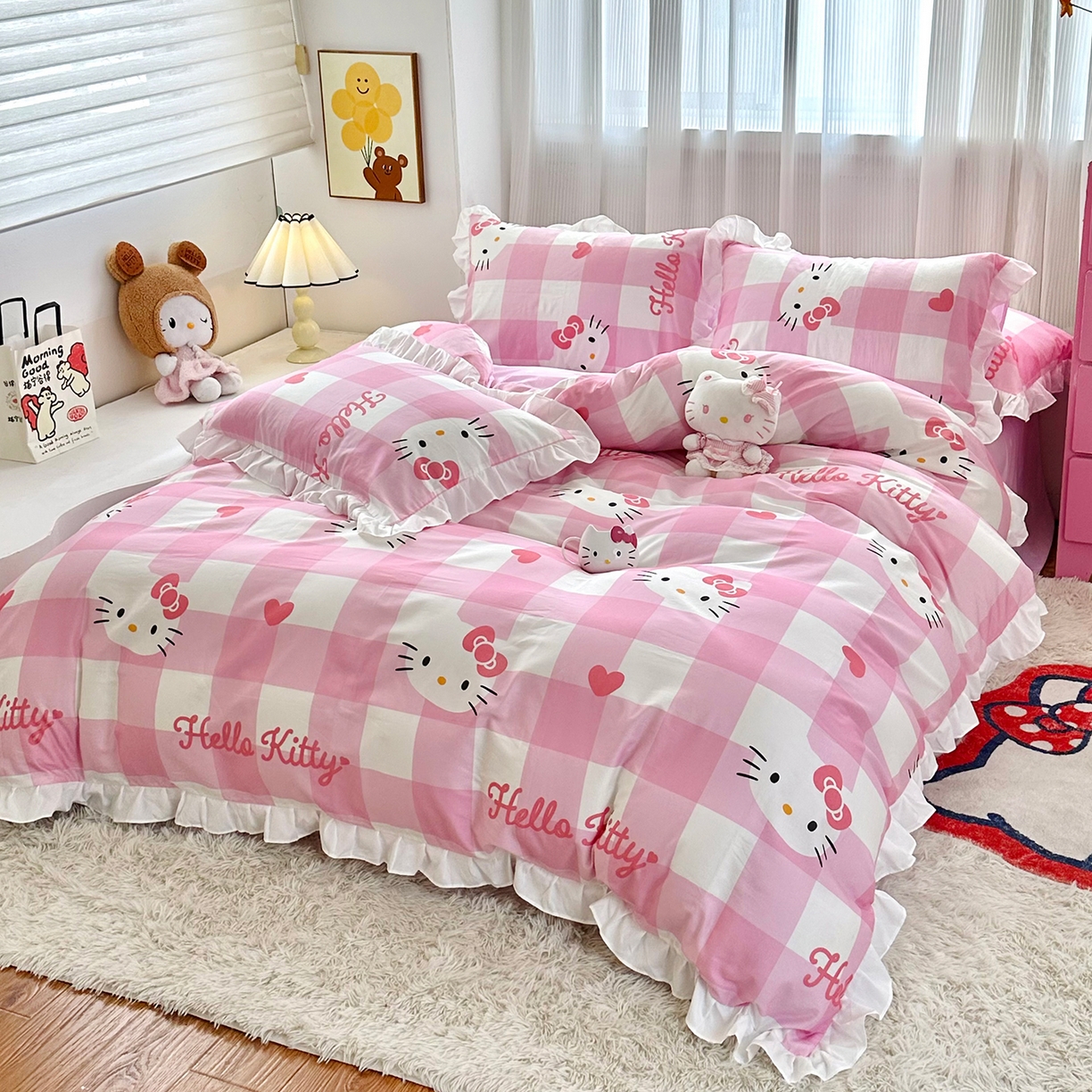 91家纺网 家纺一手货源 找家纺 玉元坊 2026新款三丽鸥正版授权凯蒂KT猫儿童卡通全棉纯棉床单床笠床裙花边被套三四件套 告白KT猫-白花边款