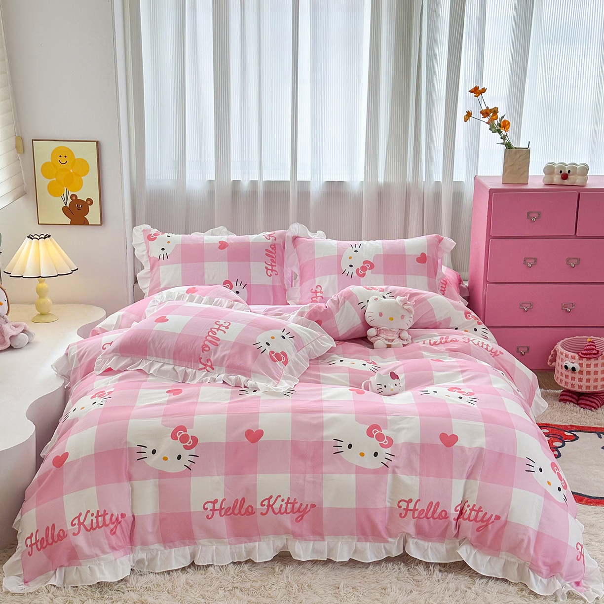 91家纺网 家纺一手货源 找家纺 玉元坊 2026新款三丽鸥正版授权凯蒂KT猫儿童卡通全棉纯棉床单床笠床裙花边被套三四件套 告白KT猫-白花边款