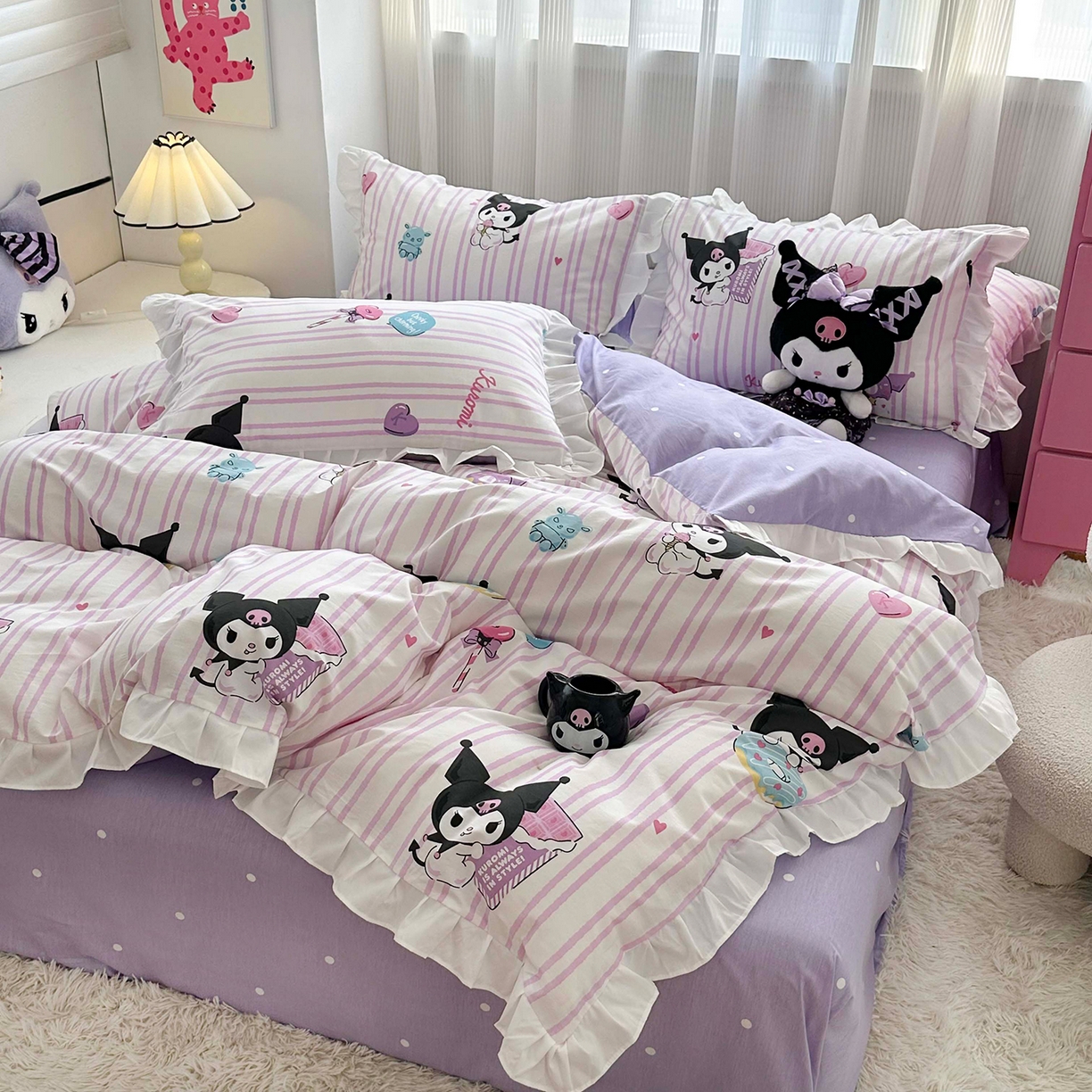 91家纺网 家纺一手货源 找家纺 玉元坊 2026新款三丽鸥正版授权库洛米儿童卡通全棉纯棉床单床笠床裙花边被套三四件套 库洛米条纹-白花边款