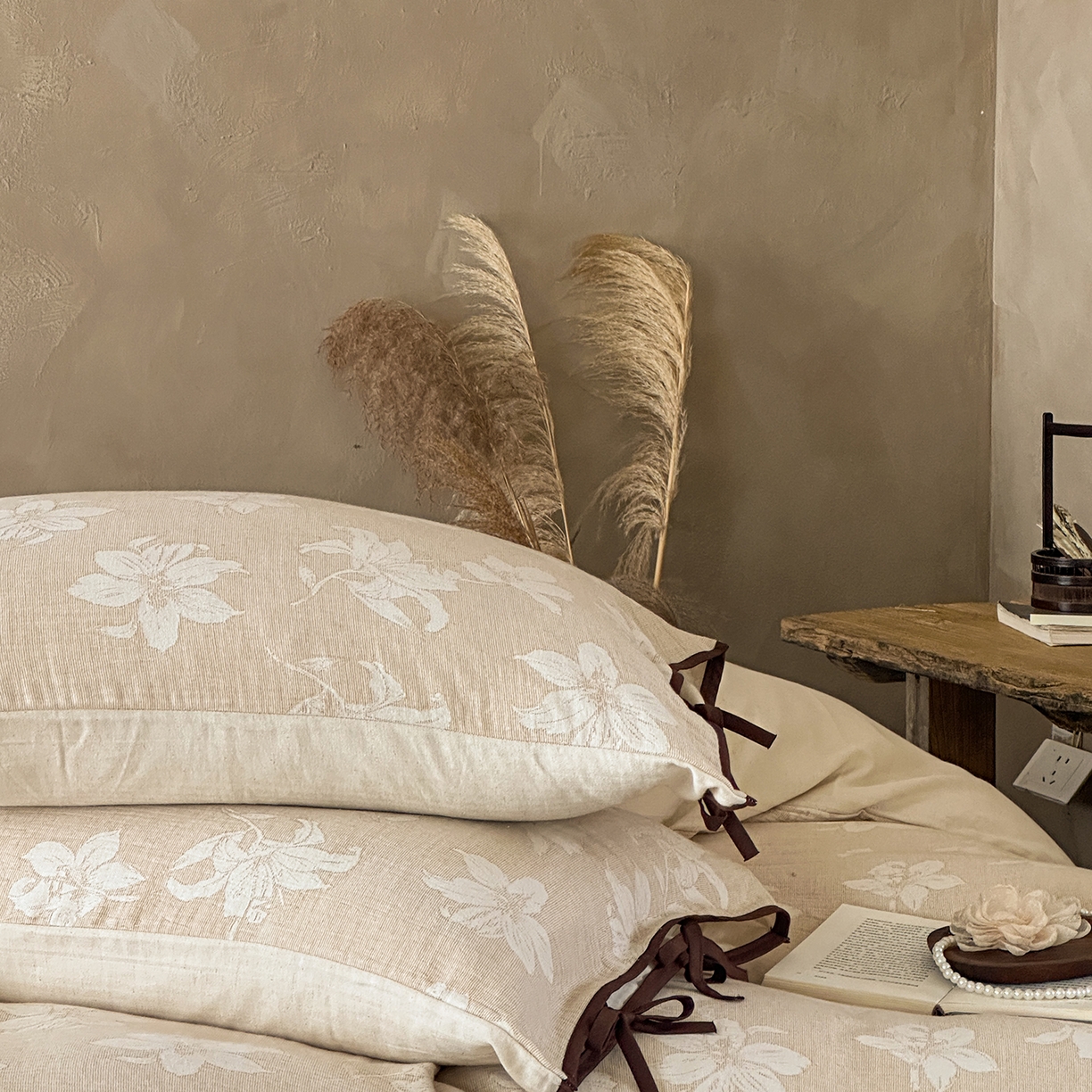 91家纺网 家纺一手货源 找家纺 （总）爱丽丝 2026新款云树里包边系带棉麻四件套