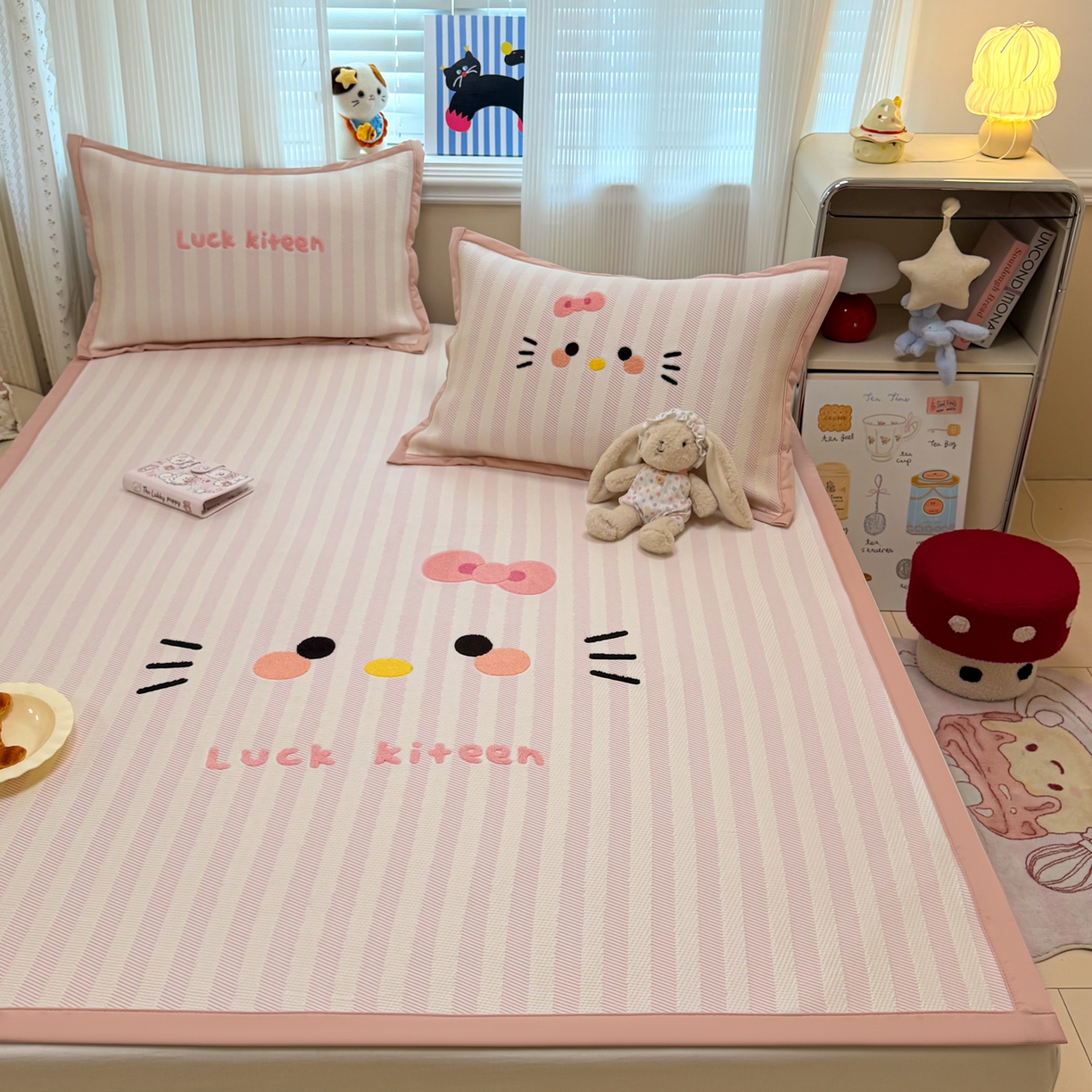 91家纺网 家纺一手货源 找家纺 （总）懒猫家纺 2026新款好运猫毛巾绣PE凉感中分子床席床笠凉席席子