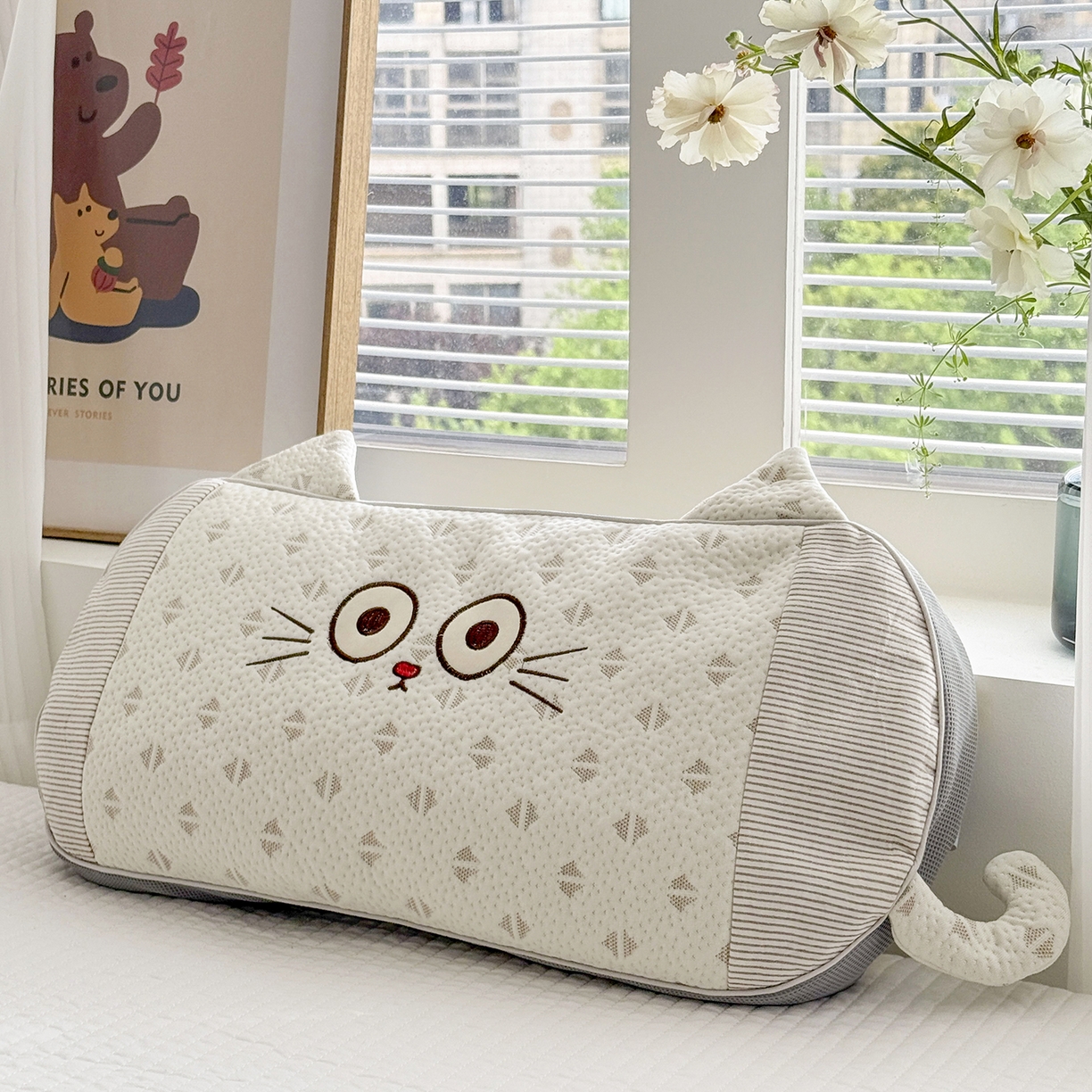 91家纺网 家纺一手货源 找家纺 蔻眠 凉感丝小萌猫荞麦护颈枕夏季凉豆豆儿童枕芯学生枕头 小萌猫-三角