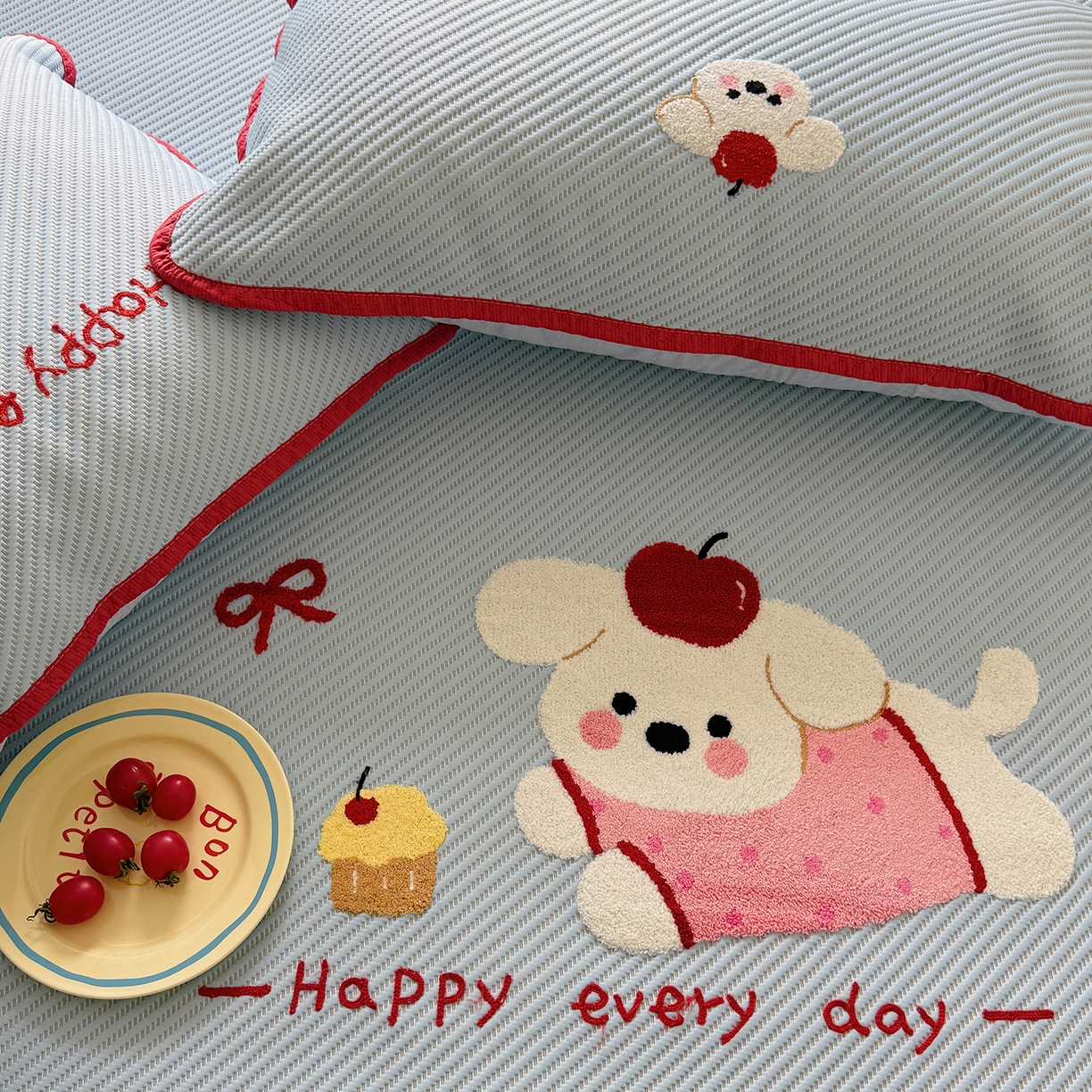 91家纺网 家纺一手货源 找家纺 顾里家纺 2026新款Pe凉感仿冰藤软席凉席三件套 苹果趴熊