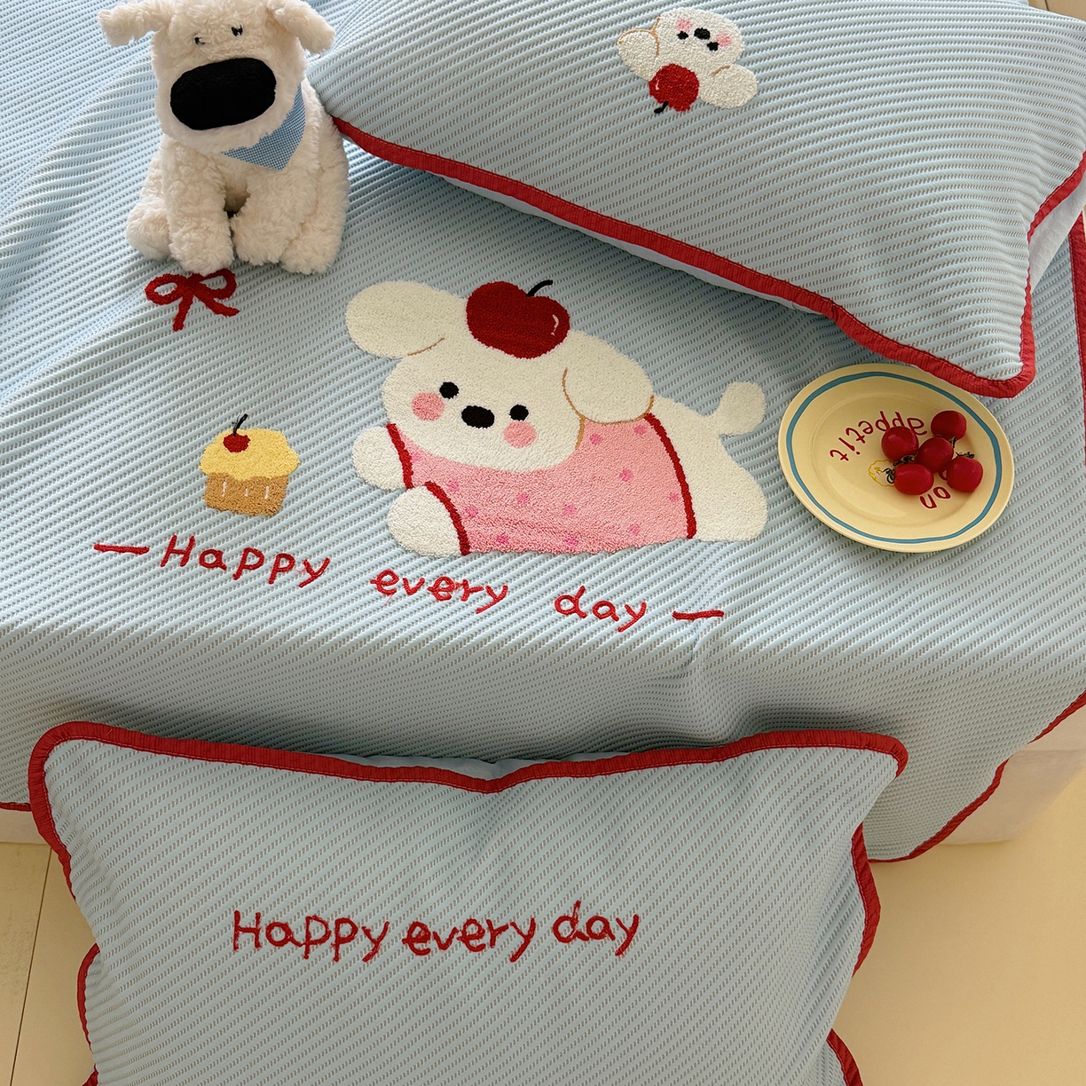 91家纺网 家纺一手货源 找家纺 顾里家纺 2026新款Pe凉感仿冰藤软席凉席三件套 苹果趴熊