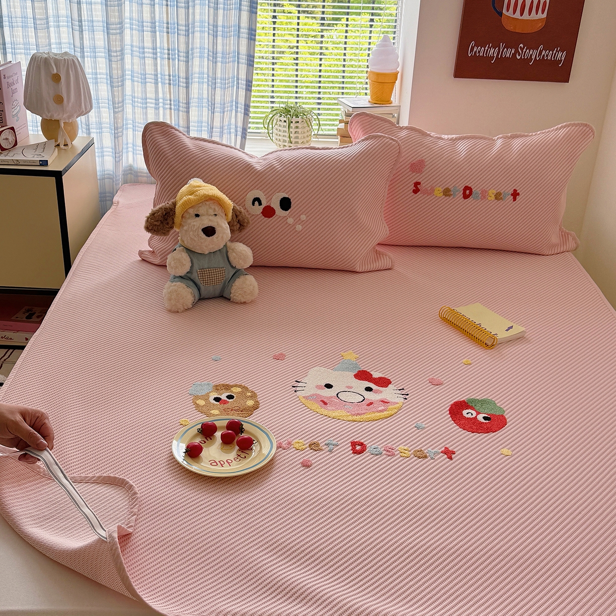 91家纺网 家纺一手货源 找家纺 顾里家纺 2026新款Pe凉感仿冰藤软席凉席三件套 甜圈小猫