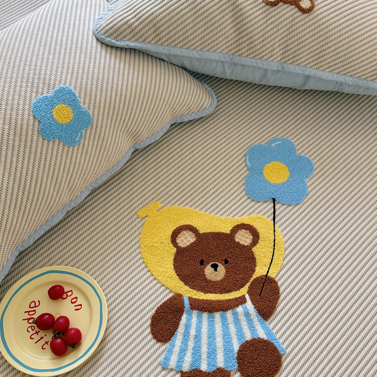 91家纺网 家纺一手货源 找家纺 顾里家纺 2026新款Pe凉感仿冰藤软席凉席三件套 香蕉熊