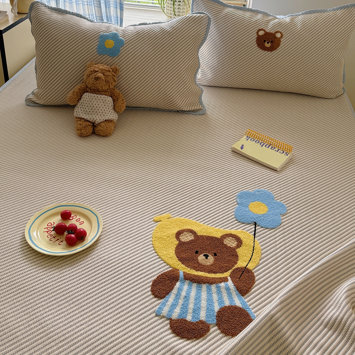 91家纺网 家纺一手货源 找家纺 顾里家纺 2026新款Pe凉感仿冰藤软席凉席三件套 香蕉熊