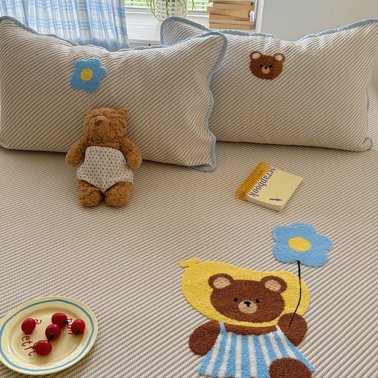 91家纺网 家纺一手货源 找家纺 顾里家纺 2026新款Pe凉感仿冰藤软席凉席三件套 香蕉熊