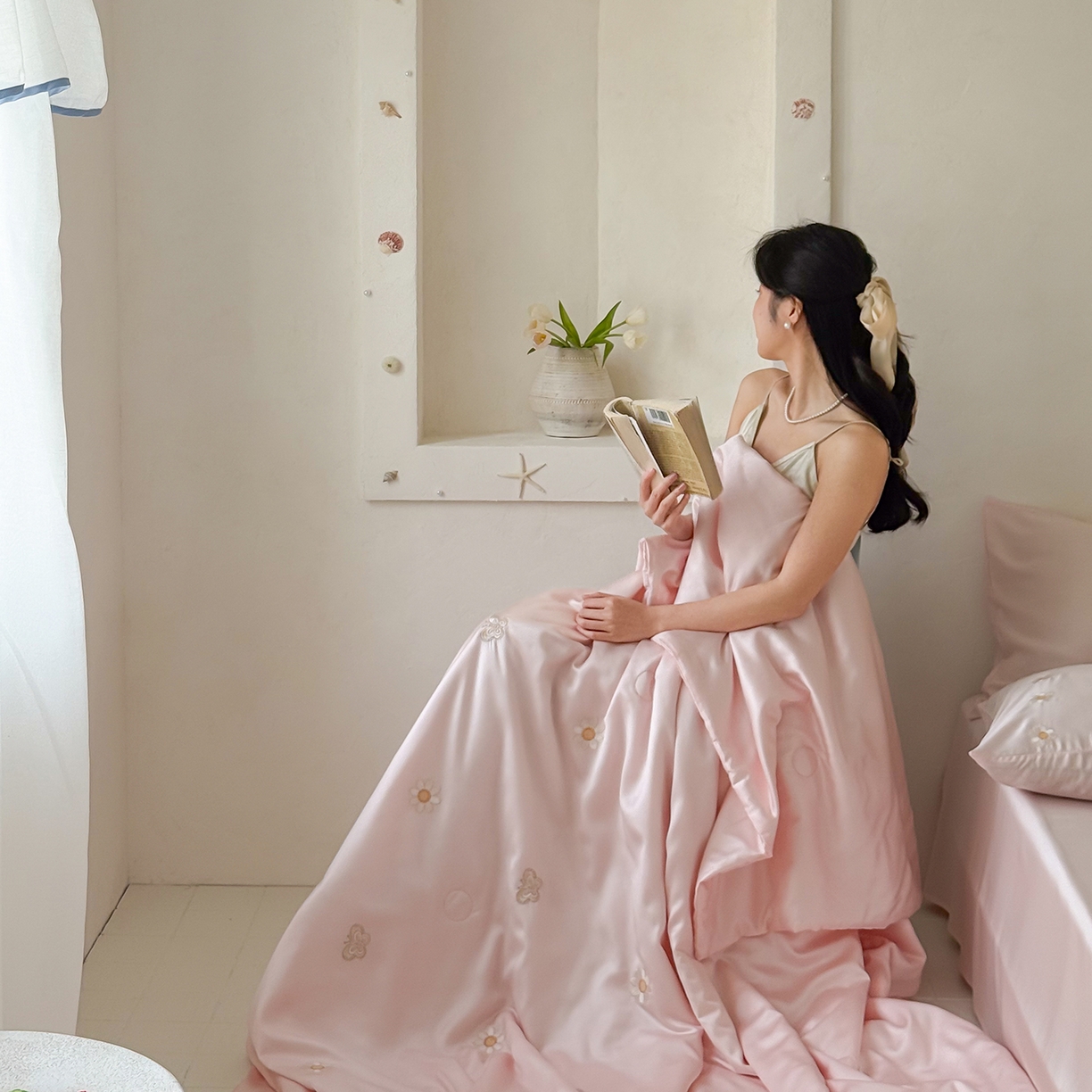 91家纺网 家纺一手货源 找家纺 极简 2026新款天丝小花刺绣夏被空调被夏凉被四件套雏花漫影 雏花漫影-粉