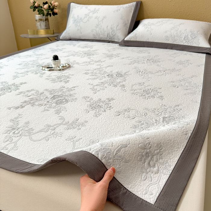 女子家纺 2026新款夏天A类母婴级凉感值过0.21凉豆豆软席凉席-思琳娜系列 思琳娜-淡蓝-床席款