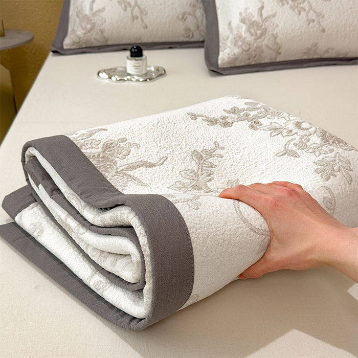 91家纺网 家纺一手货源 找家纺 女子家纺 2026新款夏天A类母婴级凉感值过0.21凉豆豆软席凉席-思琳娜系列 思琳娜-豆咖-床席款