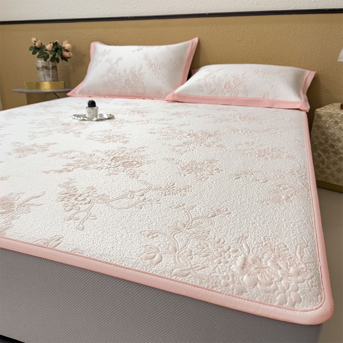 91家纺网 家纺一手货源 找家纺 女子家纺 2026新款夏天A类母婴级凉感值过0.21凉豆豆软席凉席-思琳娜系列 思琳娜-冰粉-床笠款