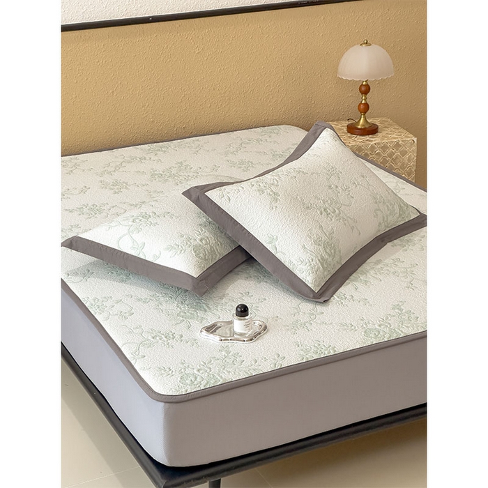 91家纺网 家纺一手货源 找家纺 女子家纺 2026新款夏天A类母婴级凉感值过0.21凉豆豆软席凉席-思琳娜系列 思琳娜-豆绿-床笠款