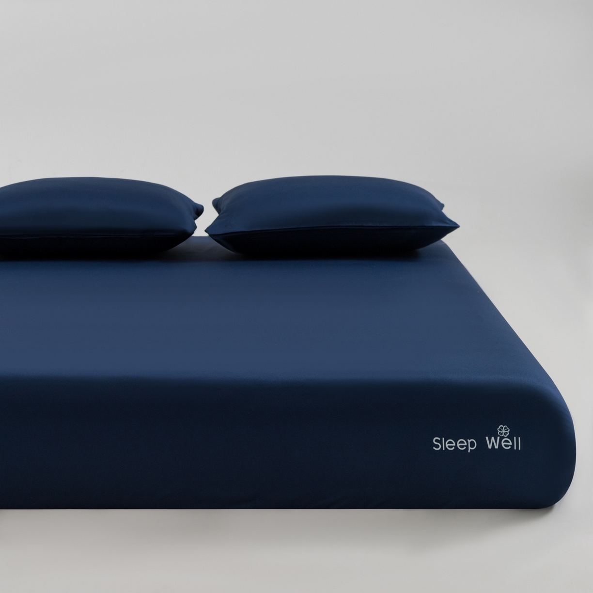 91家纺网 家纺一手货源 找家纺 （总）花伞家居 2026新款高级感简约烫画水洗真丝单床笠床笠单件