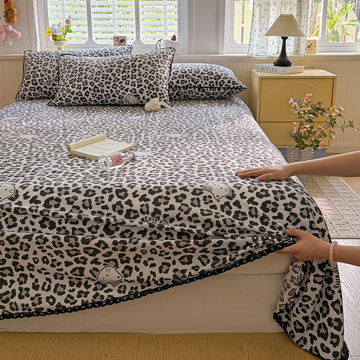 91家纺网 家纺一手货源 找家纺 花伞家居 2026新款蕾丝花边款皱皱双层纱单床单床单单件含买家秀 床单-豹纹灰