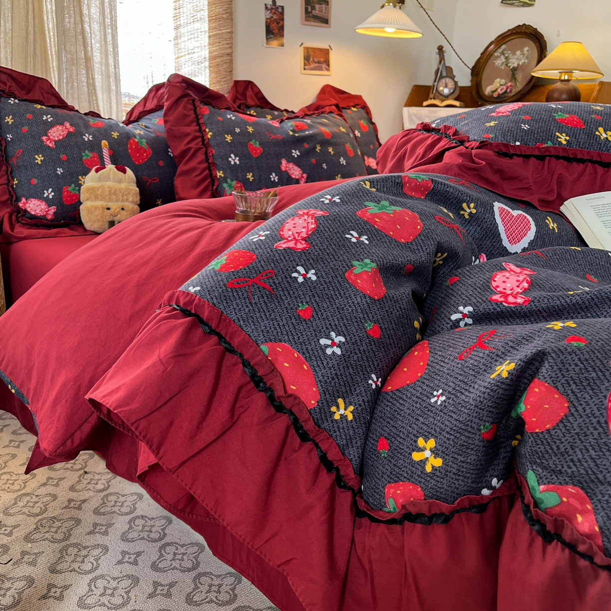 91家纺网 家纺一手货源 找家纺 （总）花伞家居 2026新款韩系大花边加厚磨毛四件套含买家秀