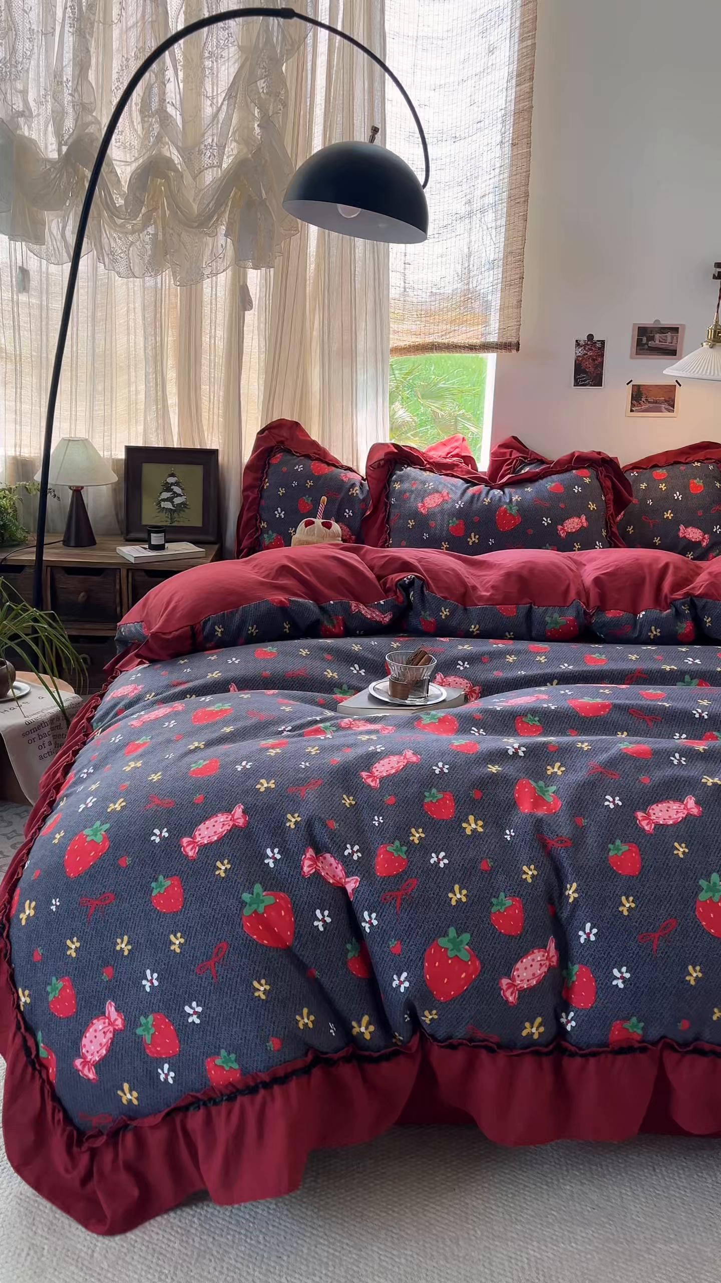 91家纺网 家纺一手货源 找家纺 花伞家居 2026新款韩系大花边加厚磨毛四件套含买家秀 韩版-芝芝莓莓