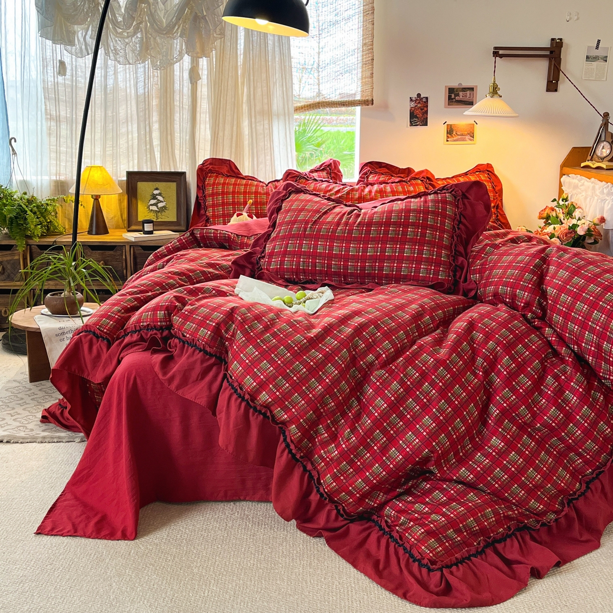 91家纺网 家纺一手货源 找家纺 花伞家居 2026新款韩系大花边加厚磨毛四件套含买家秀 韩版-红冕