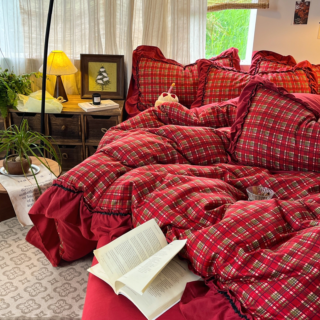 91家纺网 家纺一手货源 找家纺 花伞家居 2026新款韩系大花边加厚磨毛四件套含买家秀 韩版-红冕