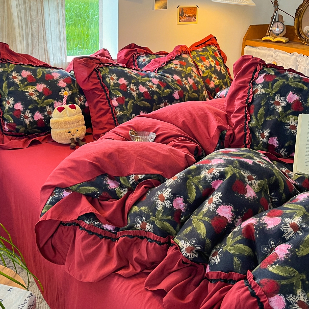 91家纺网 家纺一手货源 找家纺 花伞家居 2026新款韩系大花边加厚磨毛四件套含买家秀 韩版-花颂