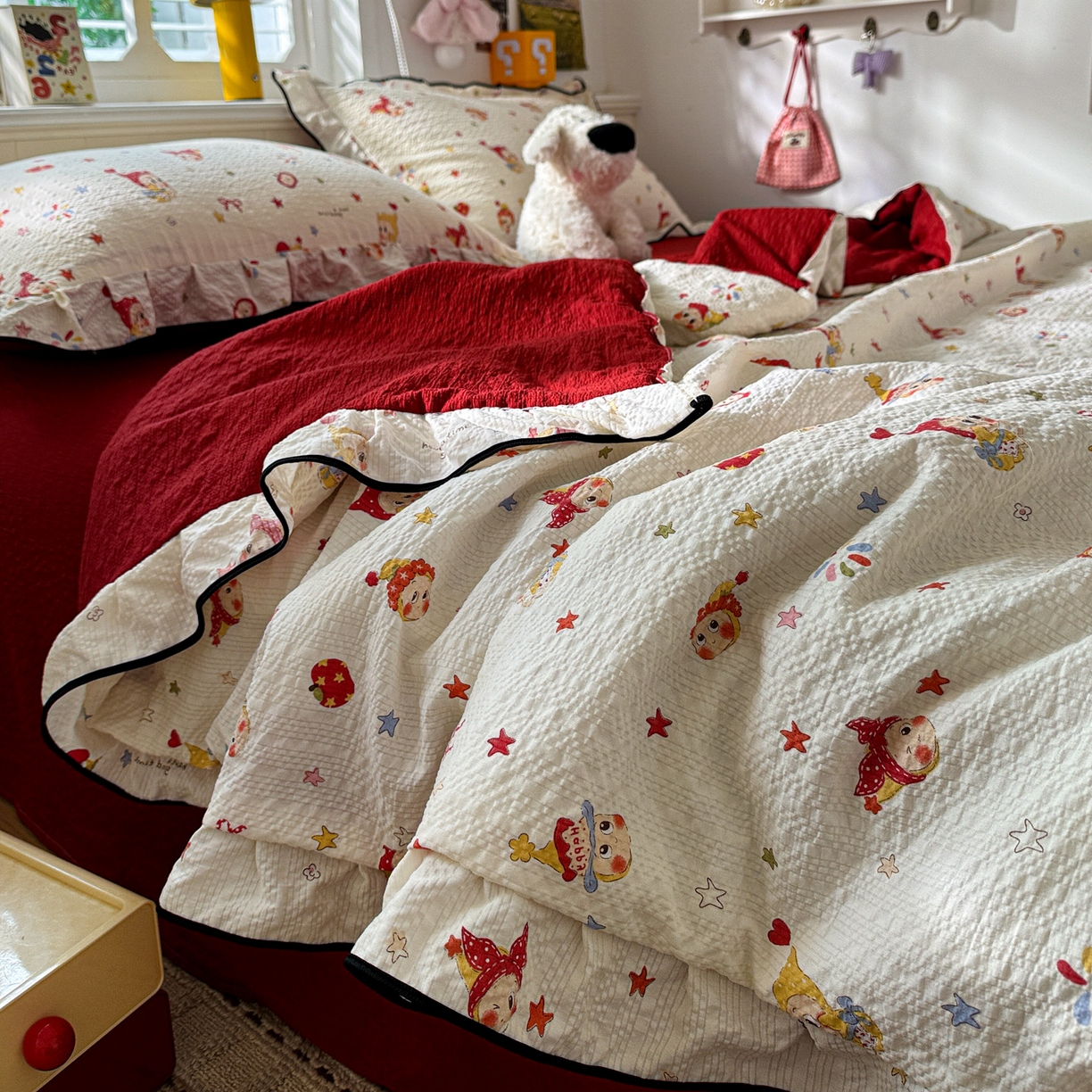 91家纺网 家纺一手货源 找家纺 水墨江南 2026新款泡芙纱花边夏被四件套 蛋糕星仔