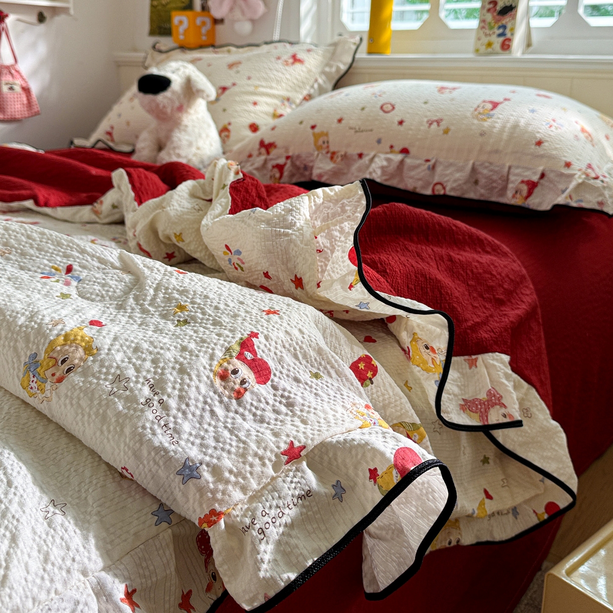 91家纺网 家纺一手货源 找家纺 水墨江南 2026新款泡芙纱花边夏被四件套 蛋糕星仔