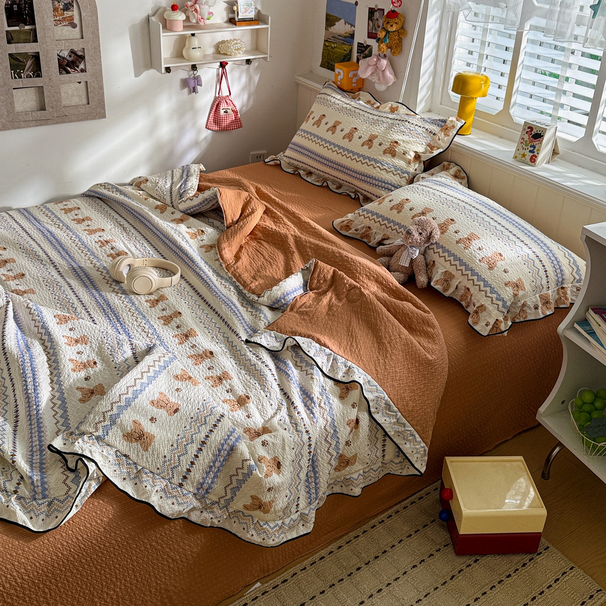 91家纺网 家纺一手货源 找家纺 水墨江南 2026新款泡芙纱花边夏被四件套 可爱熊