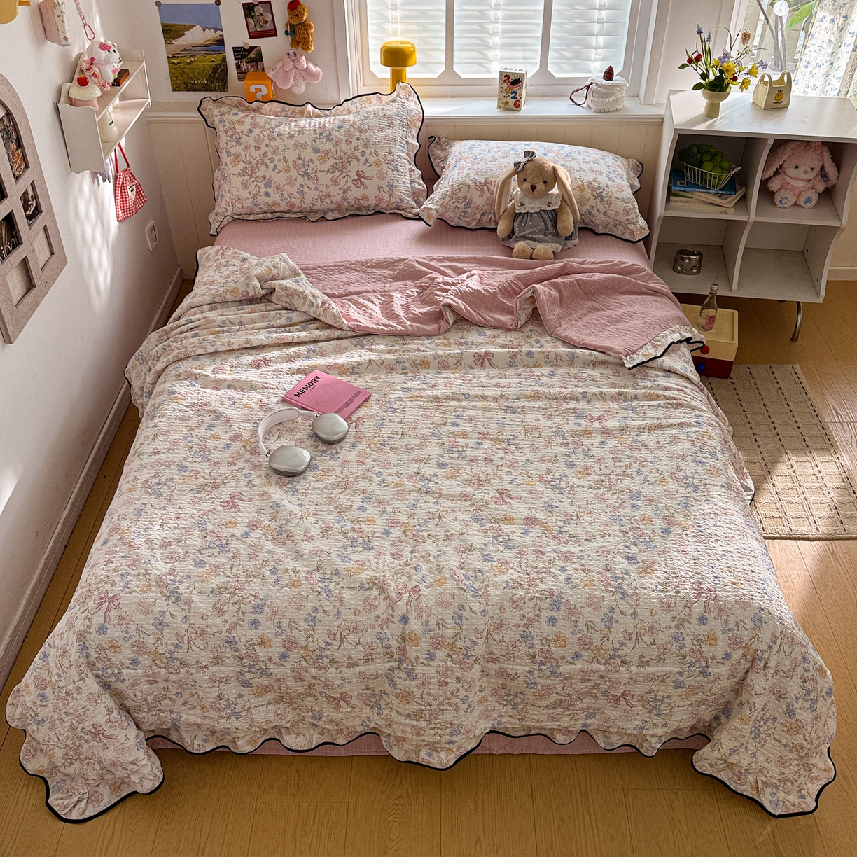 91家纺网 家纺一手货源 找家纺 水墨江南 2026新款泡芙纱花边夏被四件套 浪漫粉黛