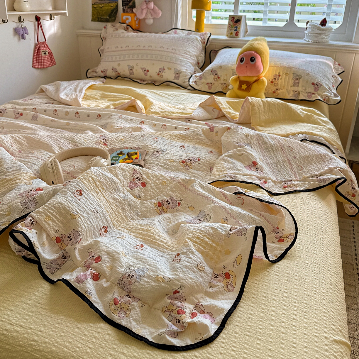 91家纺网 家纺一手货源 找家纺 水墨江南 2026新款泡芙纱花边夏被四件套 奶酪星仔