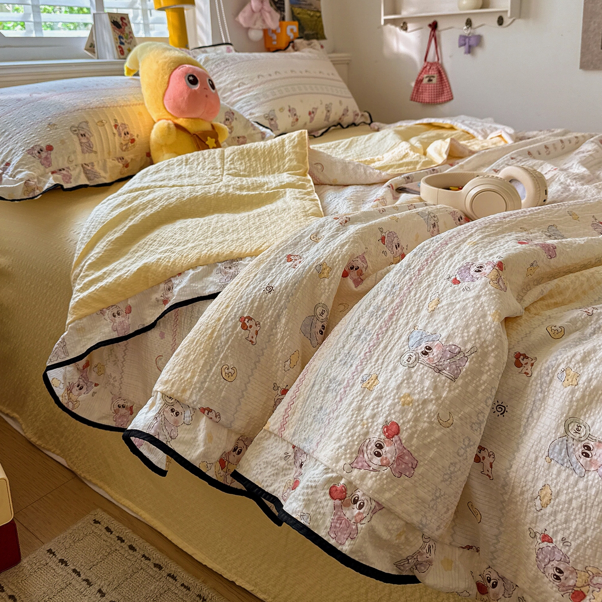 91家纺网 家纺一手货源 找家纺 水墨江南 2026新款泡芙纱花边夏被四件套 奶酪星仔