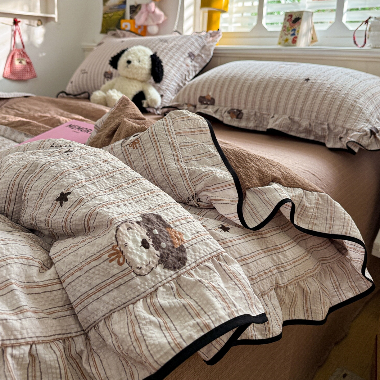 91家纺网 家纺一手货源 找家纺 水墨江南 2026新款泡芙纱花边夏被四件套 幸运小狗